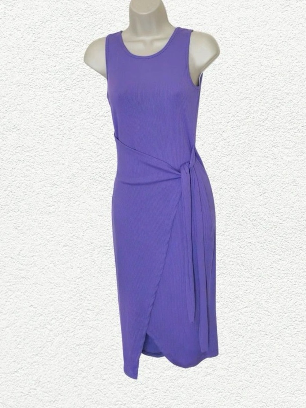 Sleeveless Tie-Waist Maxi Dress in Violet